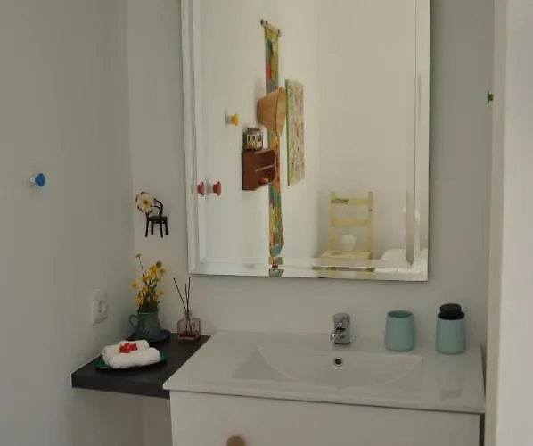 לינה וארוחת בוקר Bedebike 3*